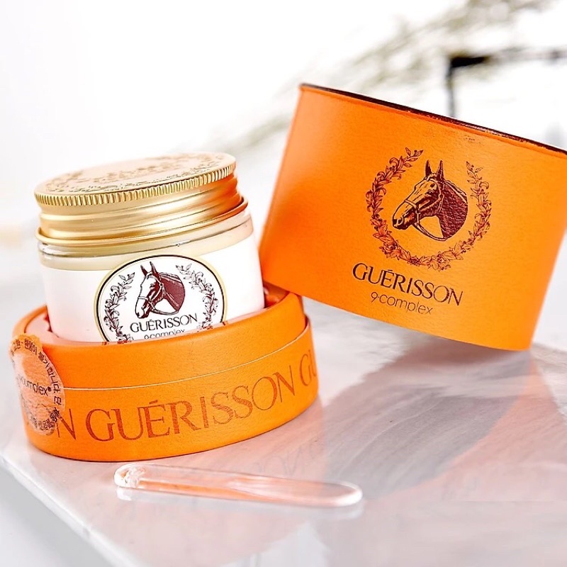 Kem dưỡng da dầu ngựa Guerisson 9 Complex cream