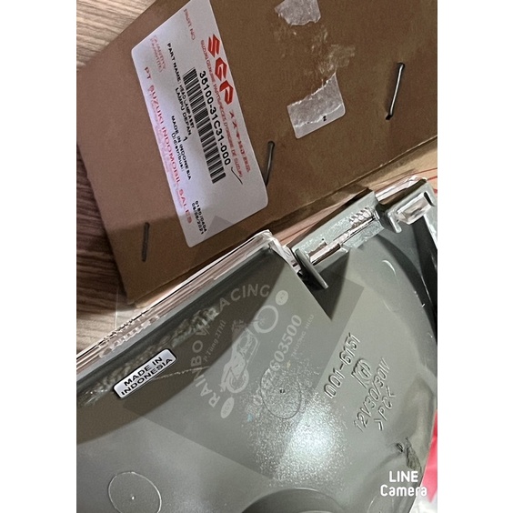 ĐÈN TRƯỚC ST2K INDO SGP có đuôi bóng