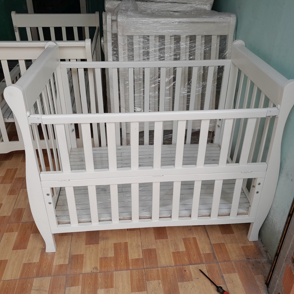 Giường cũi trẻ em Trắng (100% gỗ tự nhiên, sơn PU cao cấp) làm giường cho bé ngủ riêng, tạo thói que