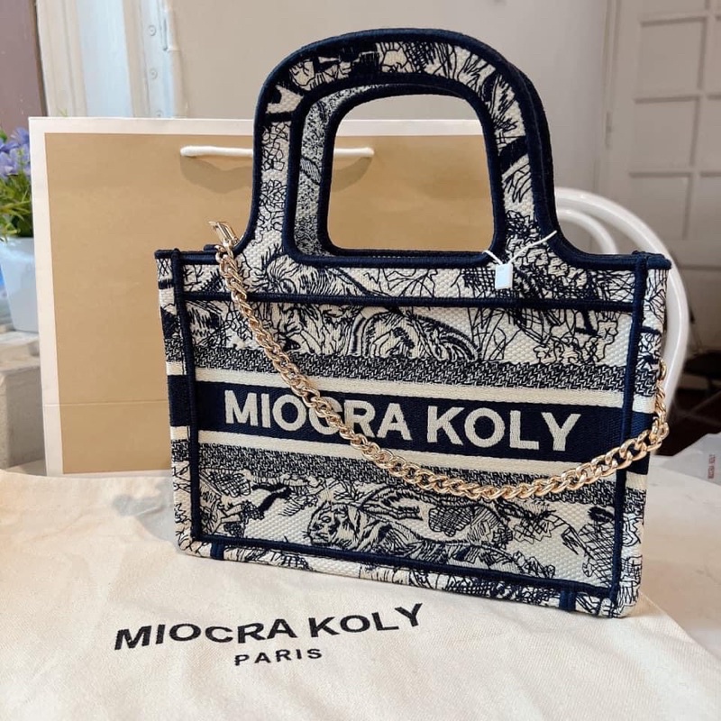 Túi Miocra Koly MK30281 Chính Hãng Dáng Vuông Hoa Văn Cực Sang
