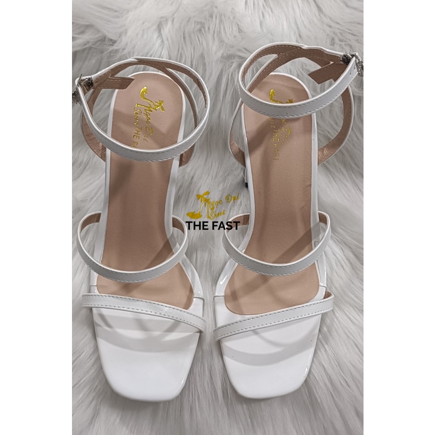 Giày xăng đan cao gót vuông dây ngang nhỏ thanh lịch ND249