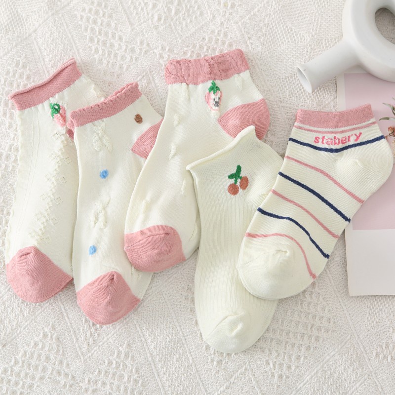 Set 5 đôi tất nữ cổ ngắn Hàn Quốc, tất vớ nữ cute kèm họa tiết đáng yêu