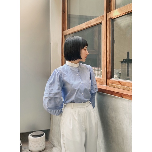 Sơmi xanh kẻ Luu Hanh