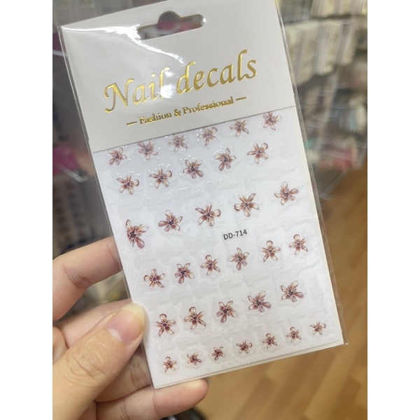 Stick thương hiệu siêu đẹp - stick logo nail hottrend