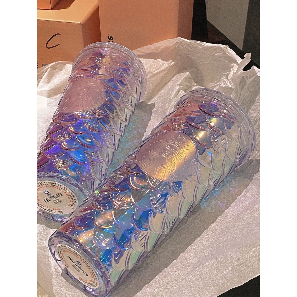 Ly Starbucks Unicorn đổi màu siêu hot, Dưới ánh sáng là 1 màu khác ✨ khi sử dụng nước sẽ có