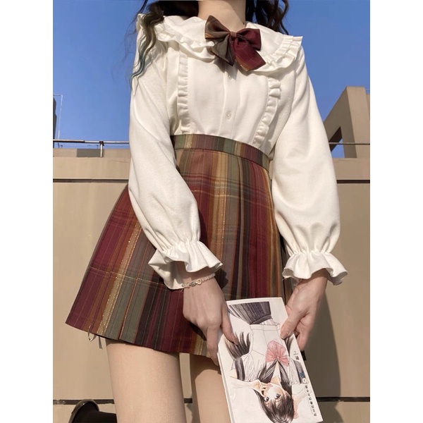 YAS0256-Chân váy xếp ly JK lá phong đỏ