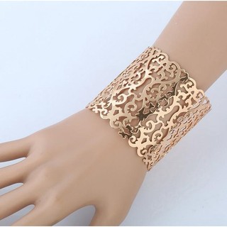 U00241 Vòng đeo bắp tay bản to hoa văn