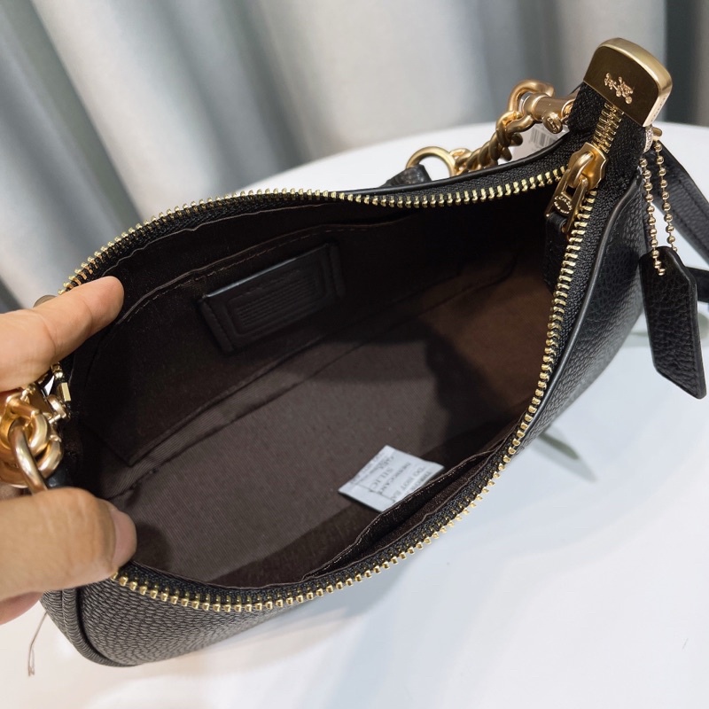 Túi kẹp nách dáng thuyền