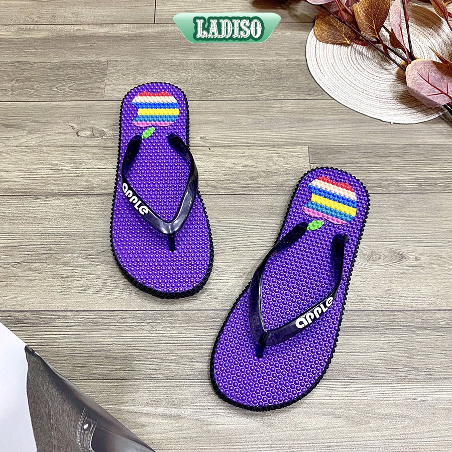 Dép kẹp nữ có lót massage kèm họa tiết trái táo màu trơn quai mềm dễ chịu LADISO - TT471