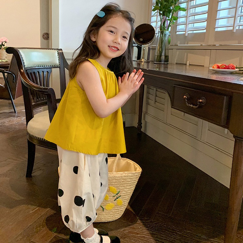 Set Áo Sát Nách Và Quần Dài Họa Tiết Chấm Bi Phong Cách Hàn Quốc