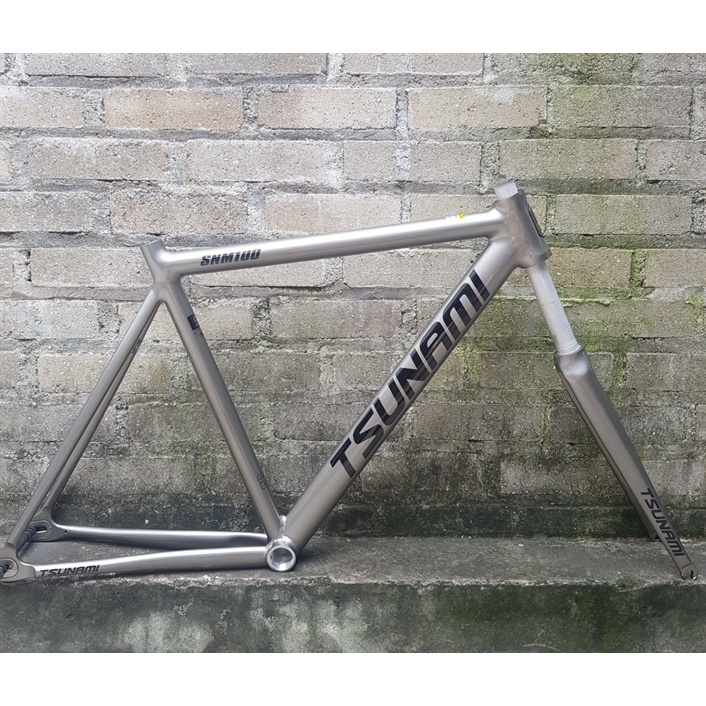 Khung xe đạp Fixed Gear Tsunami SNM100