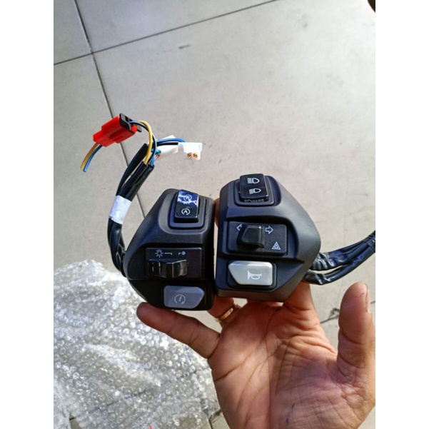 Cùm công tắc NVX mod cho Ex135 .Hàng loại 1 gắn như zin