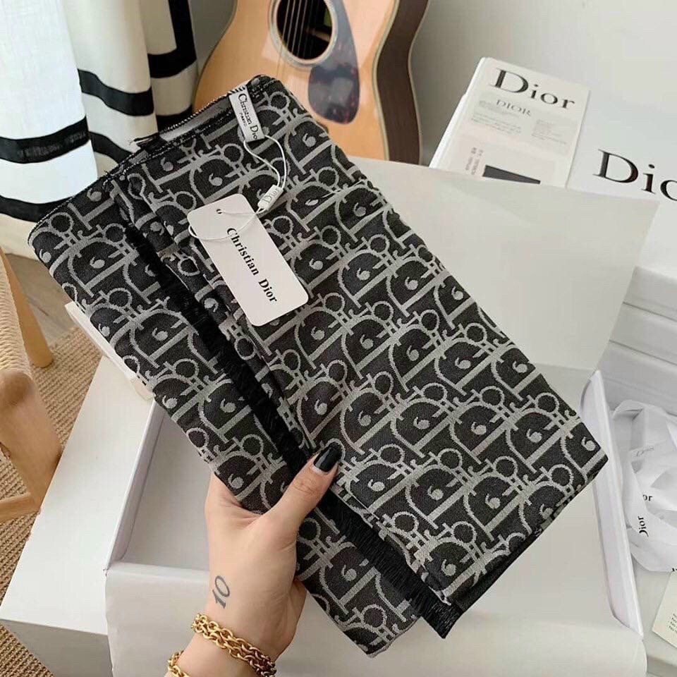 Khăn satin vip hàng full box