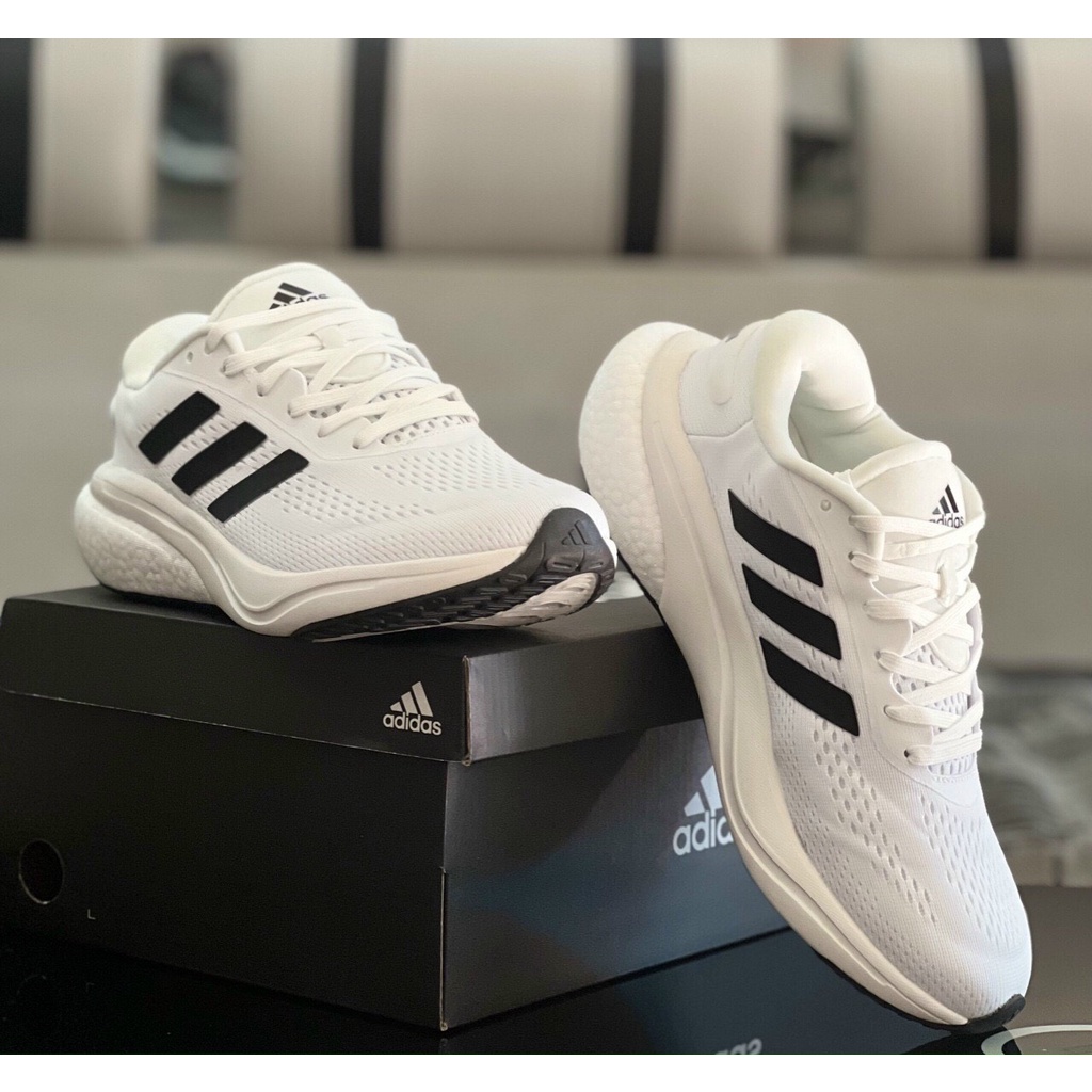 Giày Thể Thao Adidas Supernova