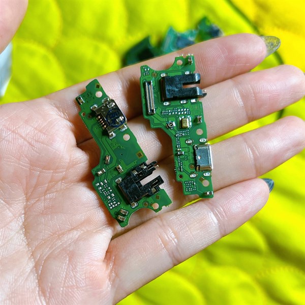 Cụm sạc Vivo Y15a / Y15s / Y01 hàng như hình.