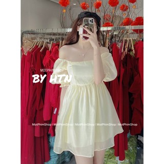 ĐẦM CỔ VUÔNG VOAN
