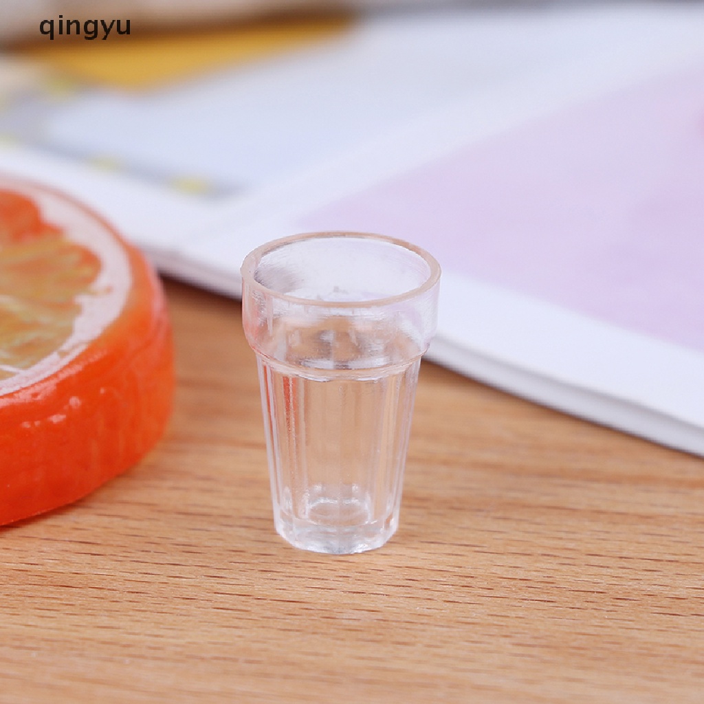 Bộ 4 Ly Uống Rượu Mini Tỉ Lệ 1 / 12 Trang Trí Nhà Búp Bê