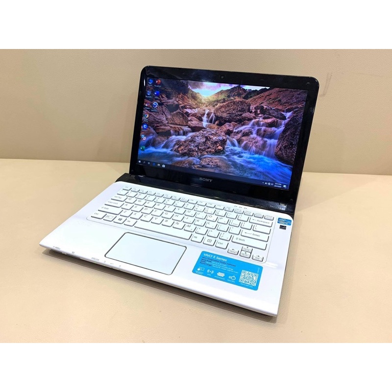 [Đẳng Cấp- Sang Trọng] Laptop Sony Vaio SVE14 Core i5  Ram 8Gb/ SSD Nhanh Đẹp