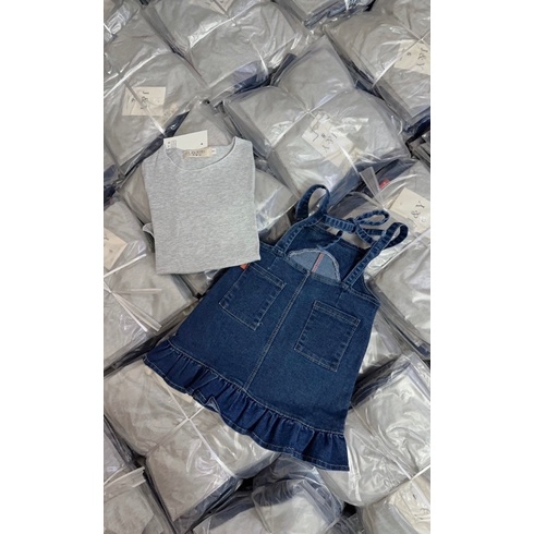 Set váy yếm bò bé gái