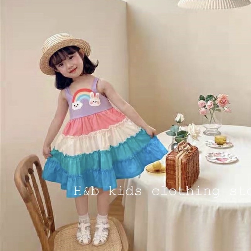 Váy 2 dây bé gái đi biển màu cầu vồng