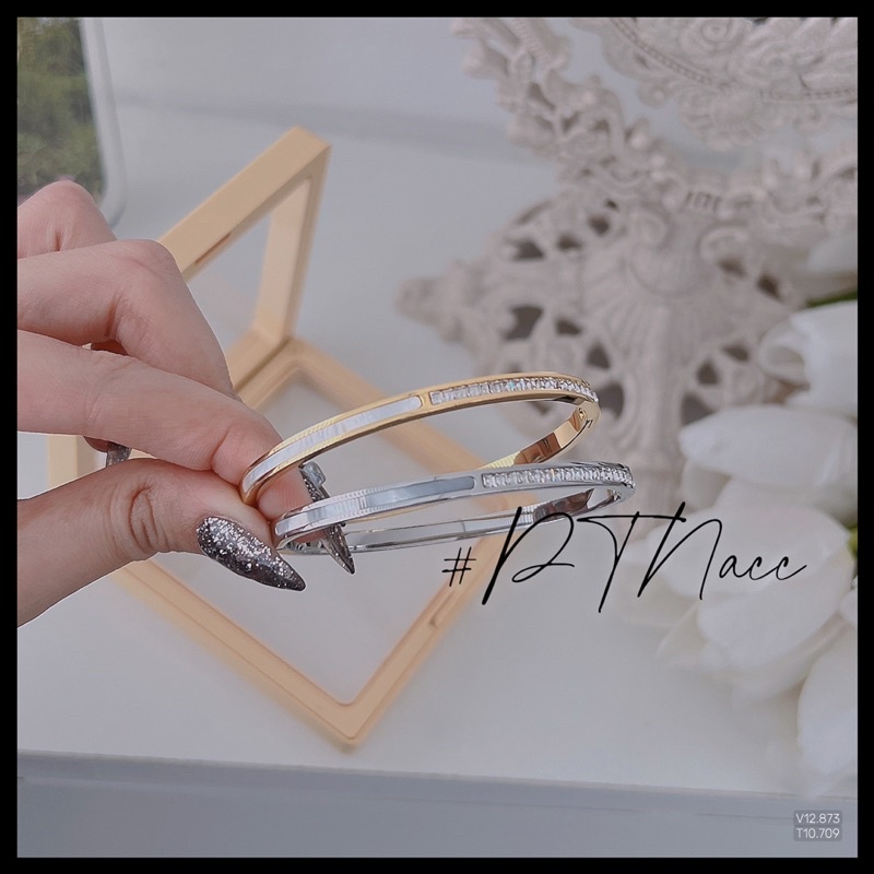 Vòng tay titan mảnh xà cừ trắng phối đá paguet kiểu Hàn Quốc .PTNACC.