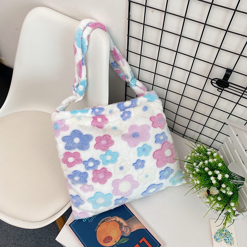 Túi Đeo Chéo Phủ Lông Họa Tiết Hoa Dễ Thương jp5