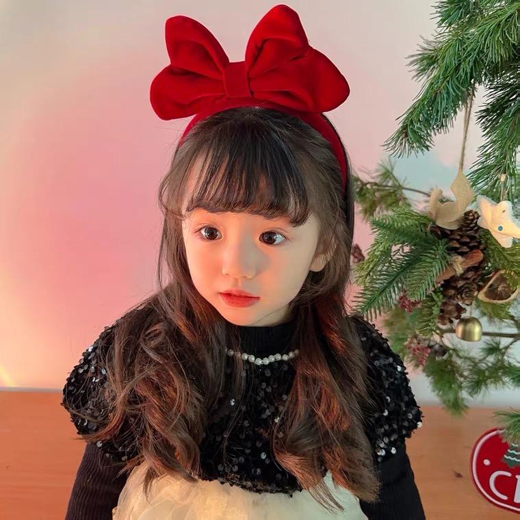 Bờm tóc bé gái đính nơ nhung bản to xinh xắn, dễ thương