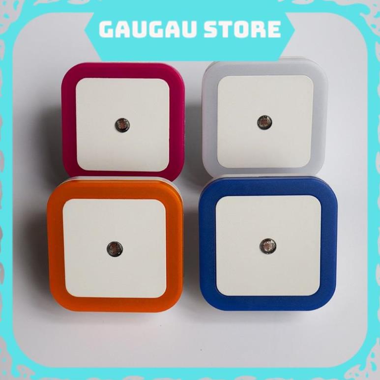 Đèn Ngủ Tự Động Cảm Biến Ánh Sáng Siêu Tiện Lợi ( Bật Khi Tối Và Tắt Khi Sáng ) [ Hỏa Tốc HCM ]