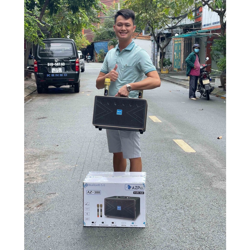 Loa di động xách tay AZPRO AZ 388 karaoke âm thanh cực chi tiết. Bass 16, 2mid và 6 chiếc loa treble kèm 2 mic không dây