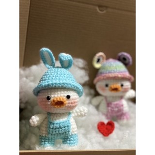 Vịt đội mũ thỏ