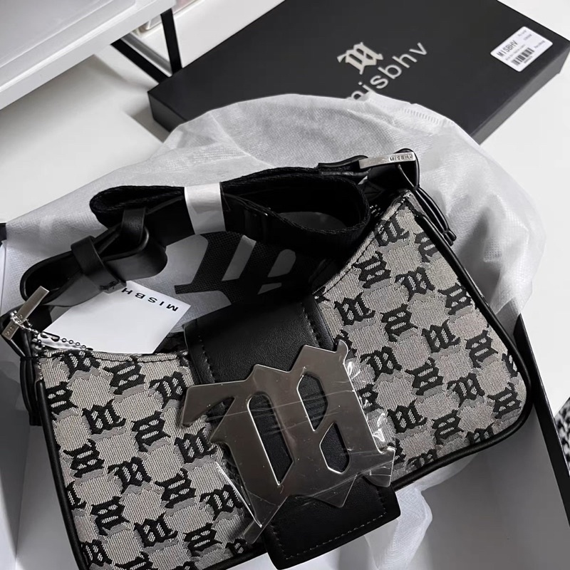 TÚI misbhv kẹp nách thời trang