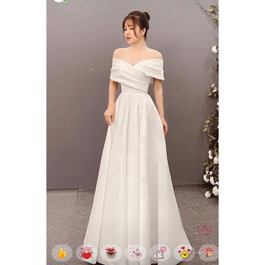 VÁy cưới suông đi bàn