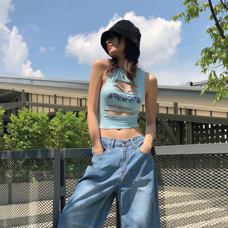 Áo Tank Top Sát Nách Dáng Ôm In Họa Tiết Lỗ Thời Trang Mùa Hè 2023 Mới Quyến Rũ Cho Nữ
