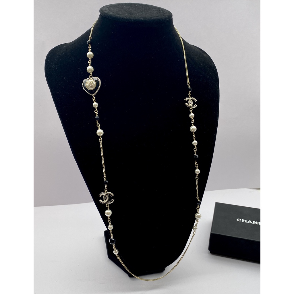 Dây Chuyền Dài Mặt Trái Tim Màu Đen Thời Trang Năm 2023