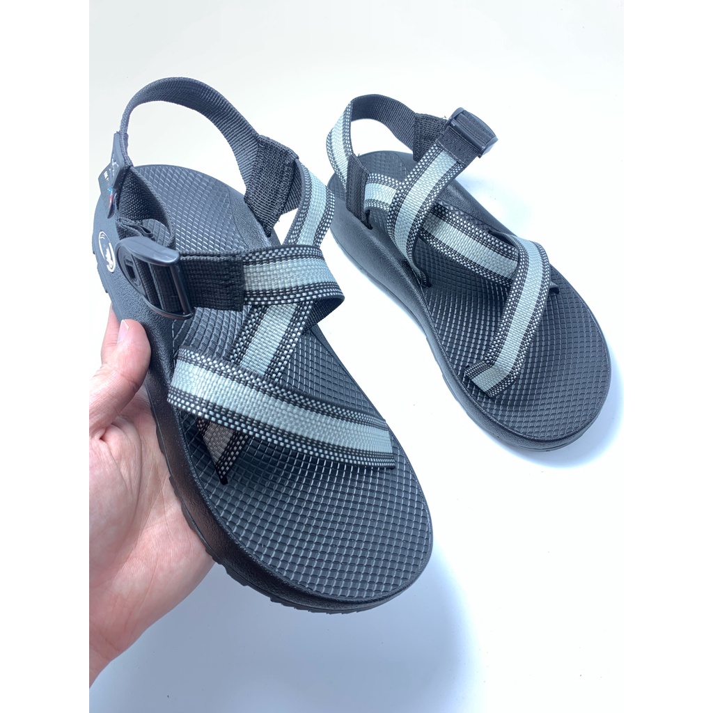 Dép Sandal Nam Chaco Đế Thơm Trắng Sữa và Đen