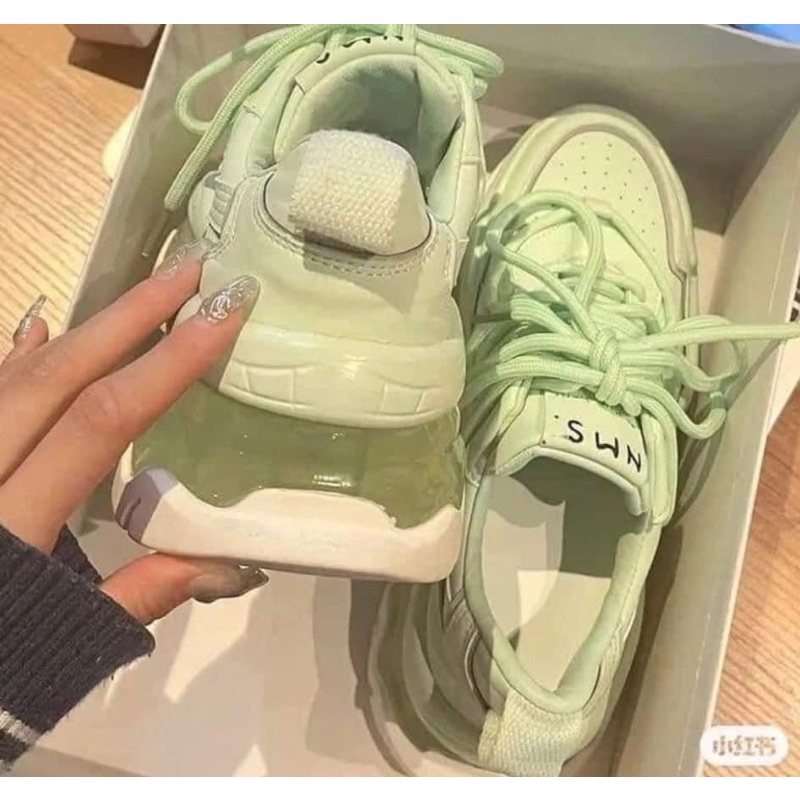 Giày thể thao đế trong hàng Quảng châu New
