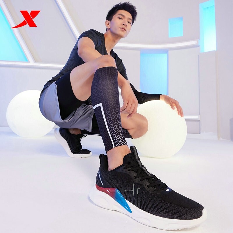 Giày chạy bộ Xtep hấp thụ sốc chống mòn thoải mái hợp thời trang cho nam
