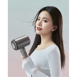 MÁY SẤY TÓC BRUNO - Sử dụng công nghệ ion âm