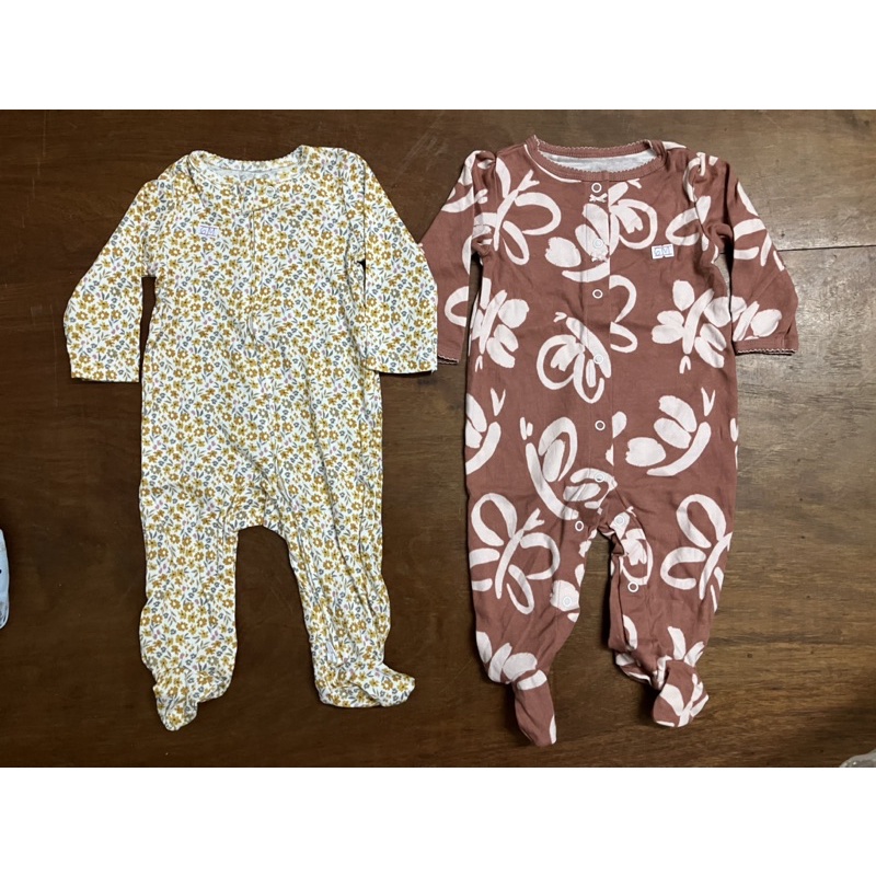 Set 2 Sleepsuit/body dài có vớ bé gái mix hãng (C@rter, 0ld.navy, n.e.x.t, name.it, …) size 6,5-8kg