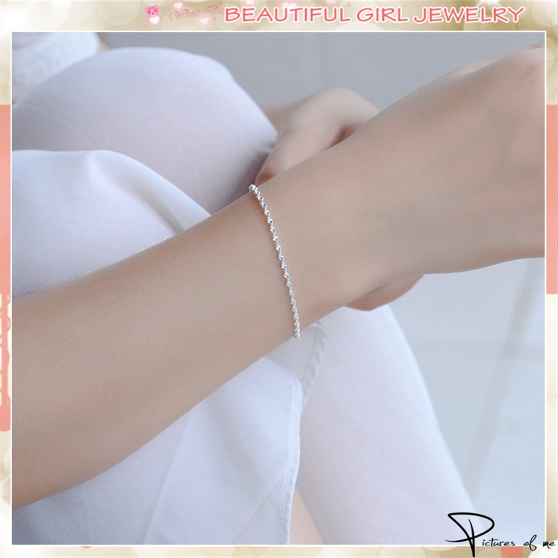 Vòng Đeo Tay Nữ Thiết Kế Đơn Giản Xinh Xắn