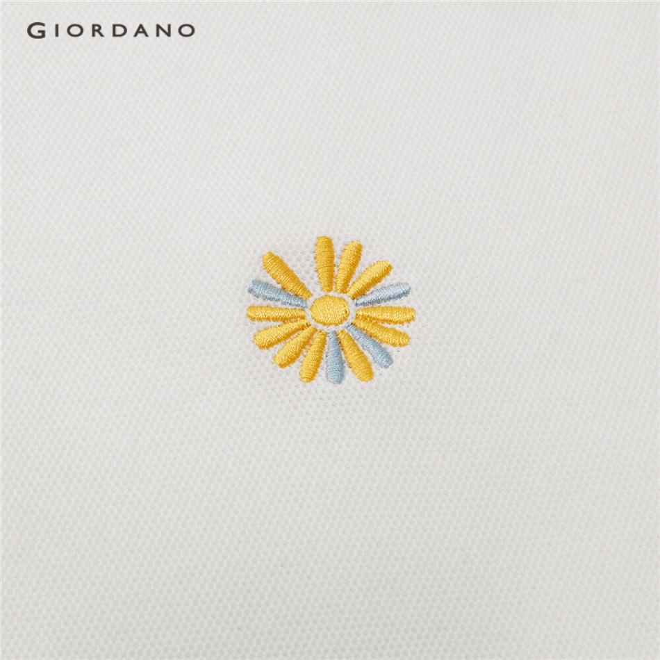 Áo polo GIORDANO 05313387 tay ngắn vải mát mùa hè nhanh khô thêu hoa cúc dáng ôm cho nữ