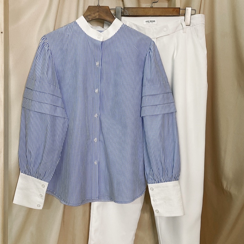 Sơmi xanh kẻ Luu Hanh