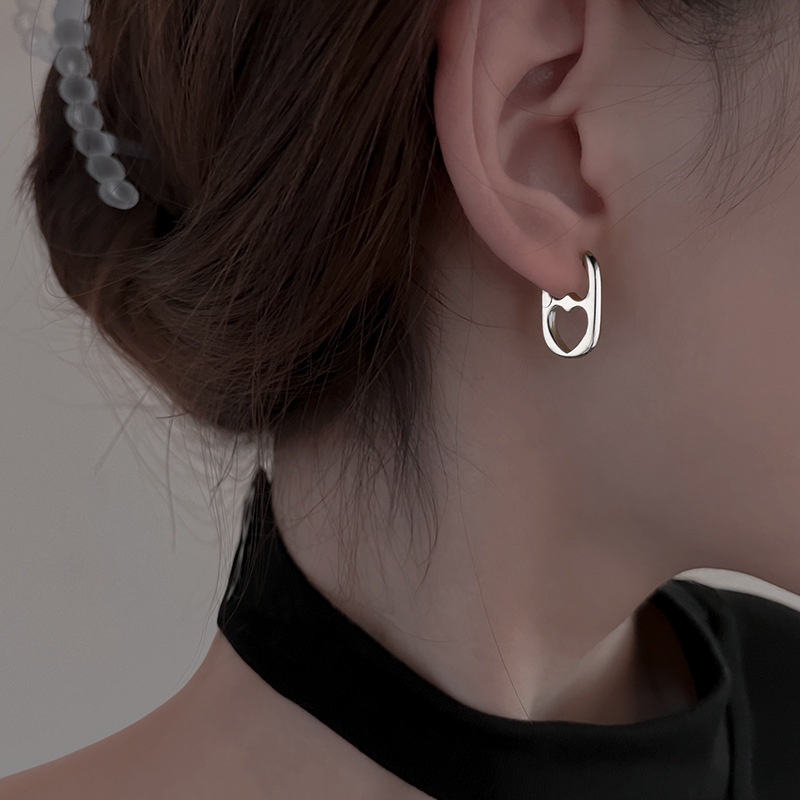 Bông tai mũi lợn, bông tai INS phong cách mát mẻ độc đáo, bông tai Hàn Quốc hình trái tim thanh lịch, bông tai nữ theo xu hướng thời trang