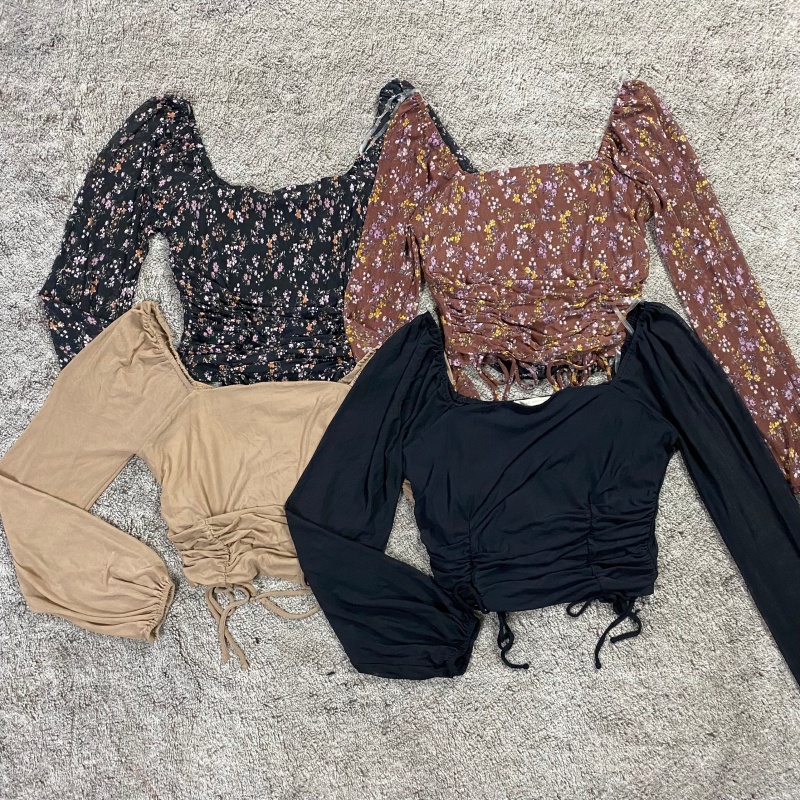 Aó top tay chuông co dãn cổ vuông Active.usa vnxk 0025