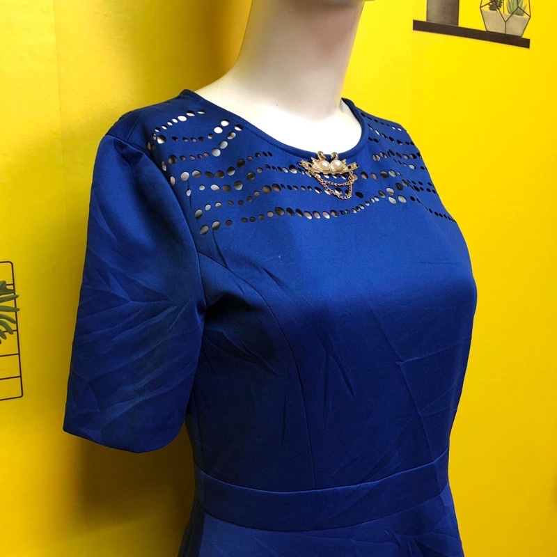 Đầm xoè xanh đính hạt kiểu đồ si 2hand