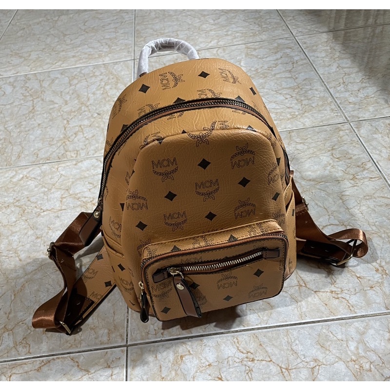 Balo MCM SUPER Da Đanh Đứng Form Size 23 ( Có Sẵn )