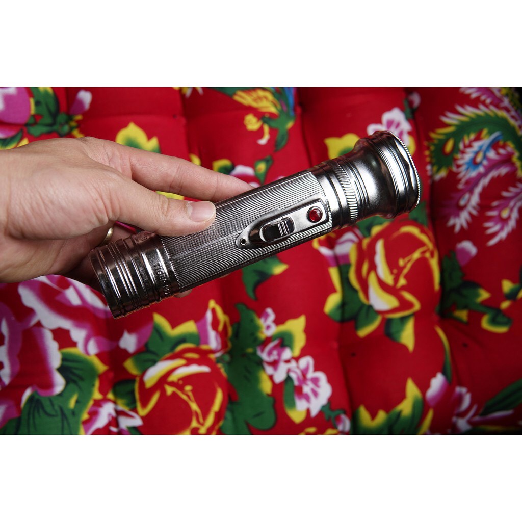 Đèn pin ngày xưa huyền thoại