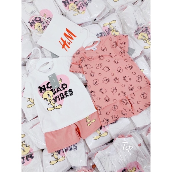 Set 2 bộ đùi bé gái hình vịt donal và micky