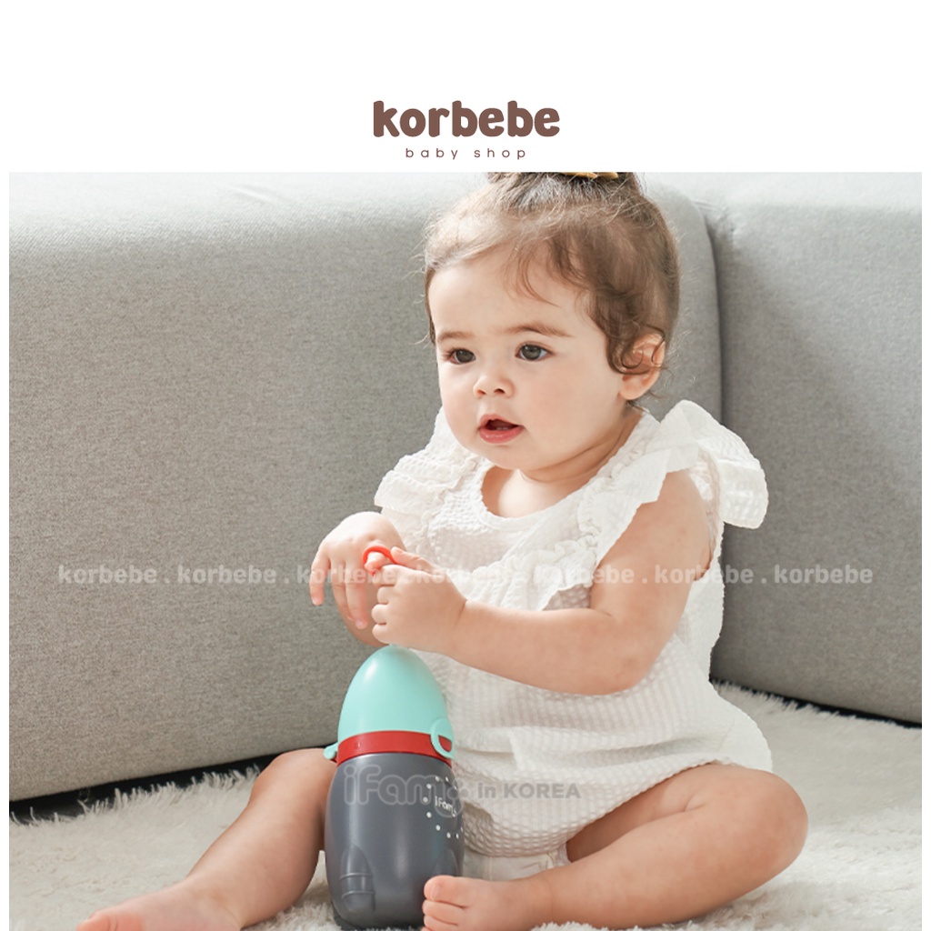 Bình đi tiểu mini cho bé hình tàu vũ trụ Ifam Hàn Quốc