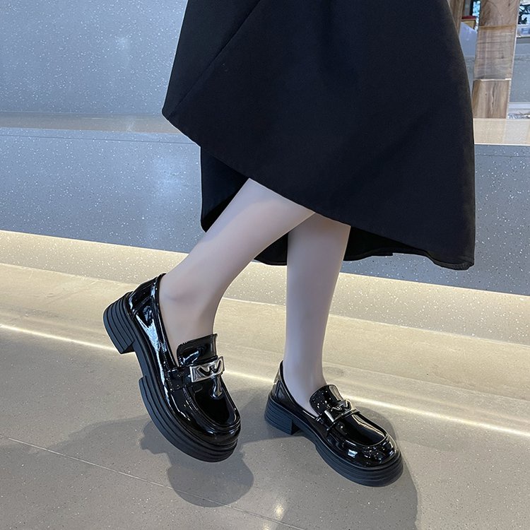 Giày Lười Da Mềm Đế Dày Tăng Chiều Cao Cài Khóa Kim Loại Kiểu Anh Thời Trang Mùa Xuân 2023 Cho Nữ